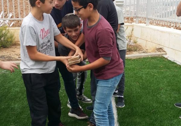 שכבה ט’ ארגנו פעילות גיבוש ODT לתלמידי שכבת ז’